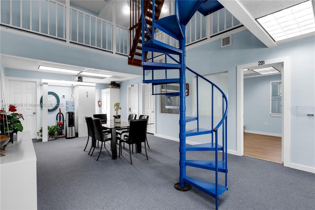 На продажу: $1,499,000 (0 спален, 0 ванн, 0 Квадратных фут)