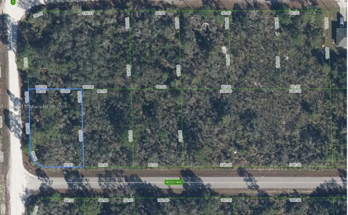 На продажу: $22,000 (0.24 acres)