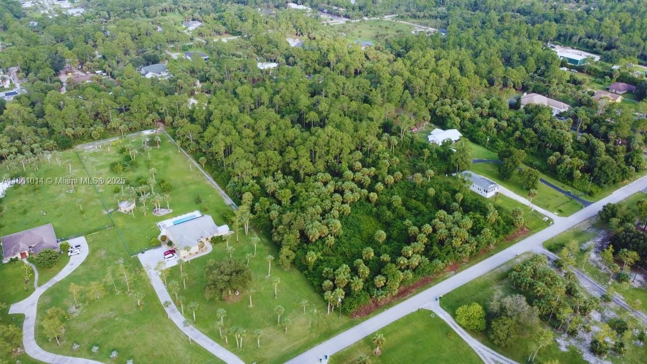На продажу: $799,900 (5.00 acres)