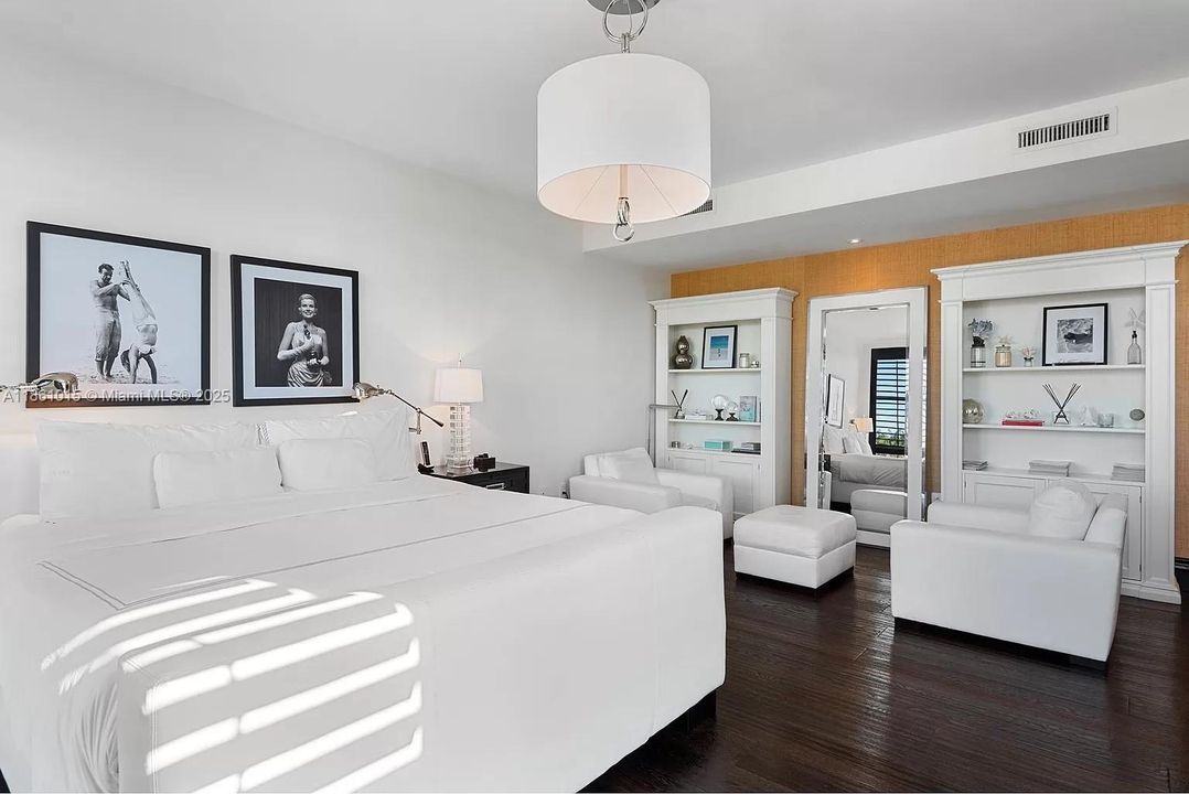 Activo con contrato: $20,000 (4 camas, 4 baños, 3994 Pies cuadrados)