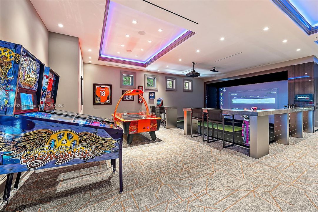 На продажу: $39,900,000 (6 спален, 7 ванн, 19206 Квадратных фут)