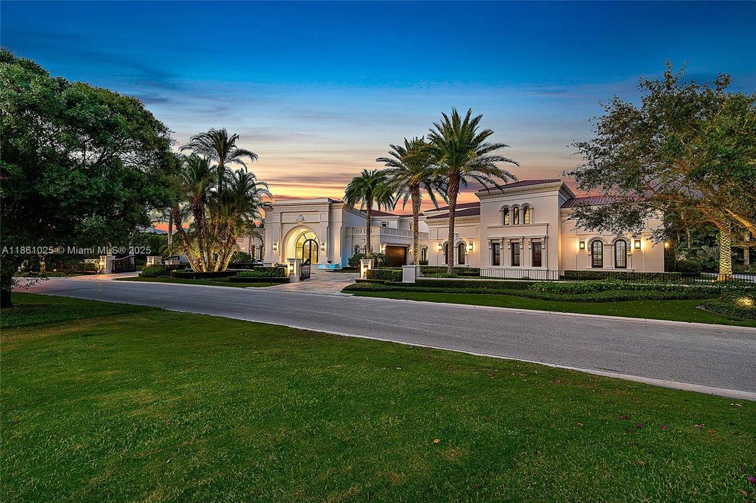 На продажу: $39,900,000 (6 спален, 7 ванн, 19206 Квадратных фут)