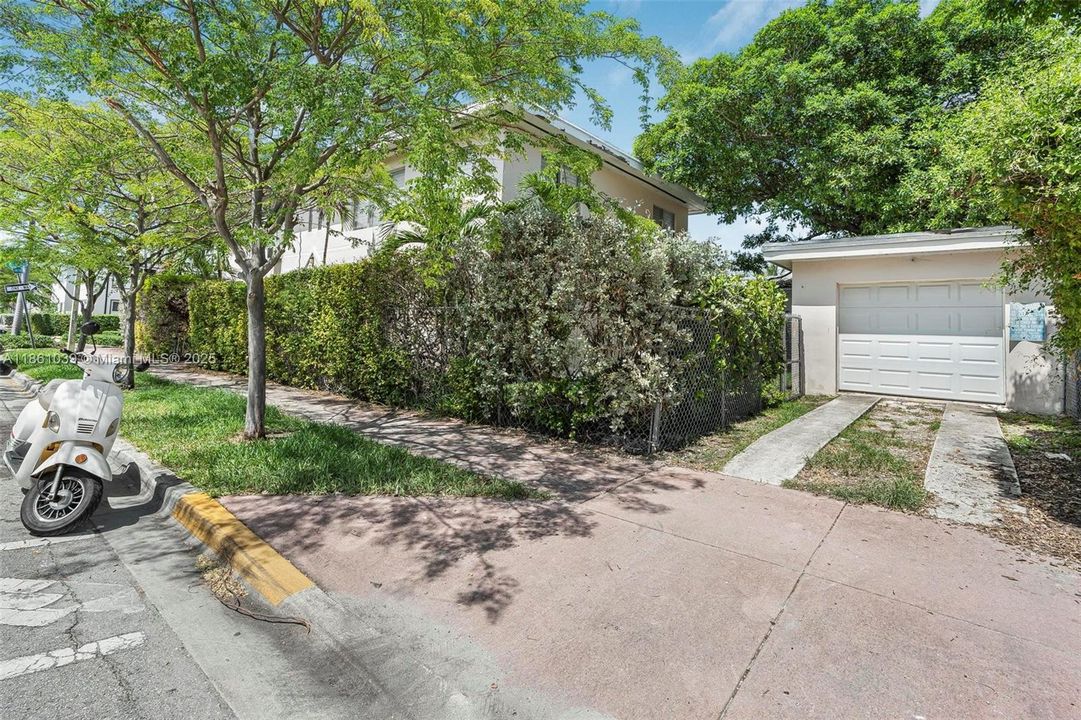 For Sale: $1,599,000 (0 beds, 0 baths, 4429 Square Feet)