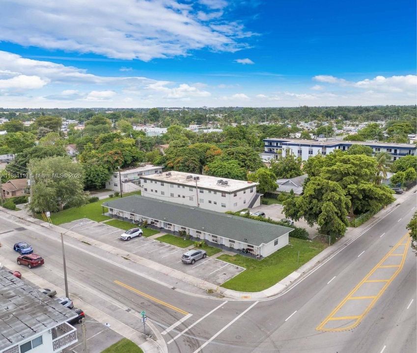 待售: $9,500,000 (0 贝兹, 0 浴室, 4437 平方英尺)