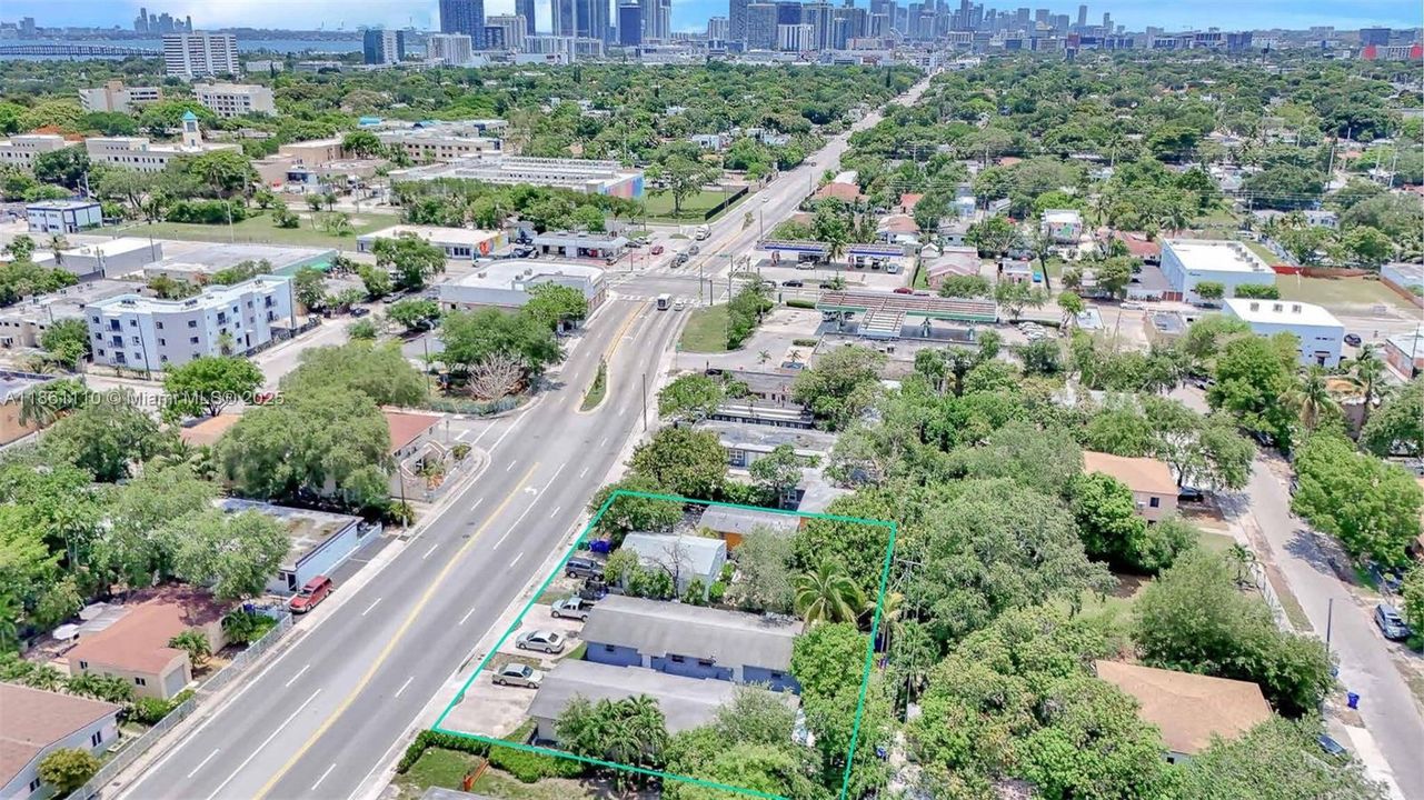 待售: $9,500,000 (0 贝兹, 0 浴室, 4437 平方英尺)