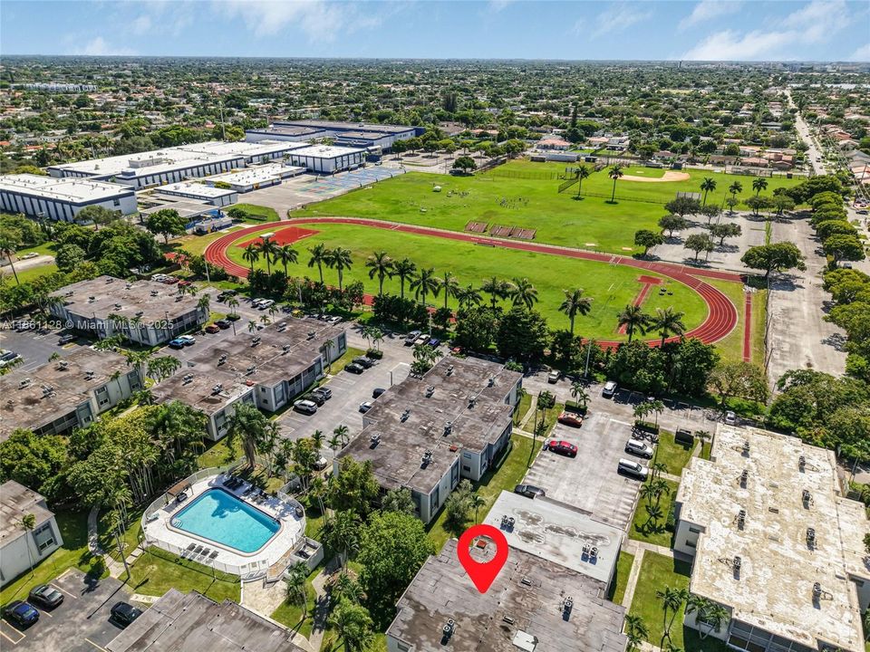 Vendido Recientemente: $250,000 (1 camas, 1 baños, 670 Pies cuadrados)