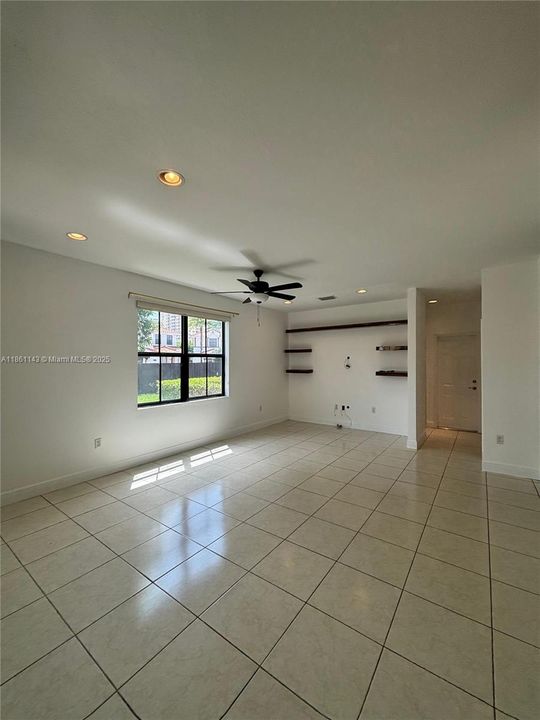 Active With Contract: $4,999 (4 beds, 3 baths, 3010 Square Feet)