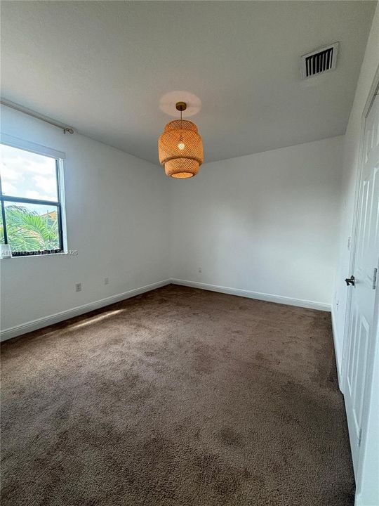 Active With Contract: $4,999 (4 beds, 3 baths, 3010 Square Feet)