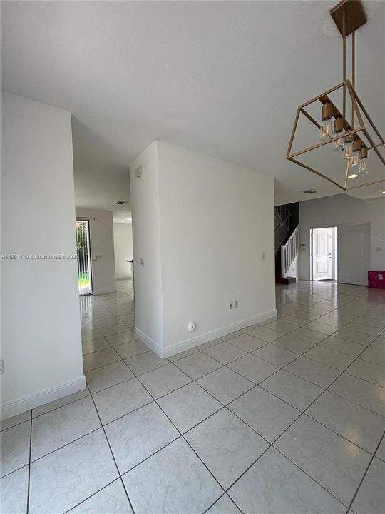 Active With Contract: $4,999 (4 beds, 3 baths, 3010 Square Feet)