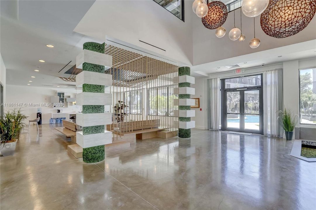 For Rent: $5,250 (3 beds, 2 baths, 2700 Square Feet)