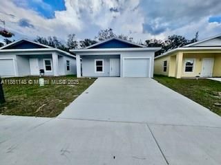 En Renta: $1,775 (3 camas, 2 baños, 1330 Pies cuadrados)