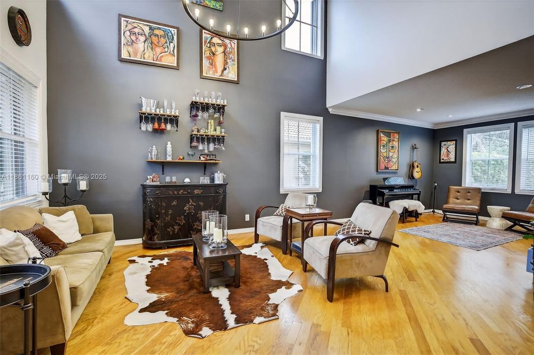 Active With Contract: $1,125,000 (4 beds, 2 baths, 3057 Square Feet)