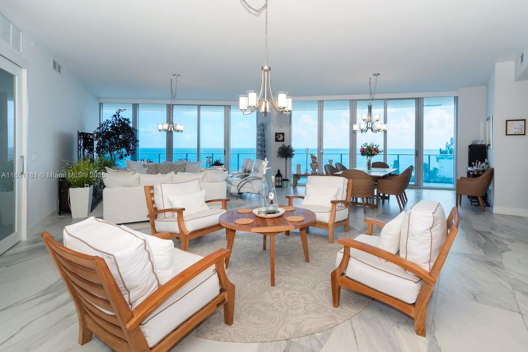 En Venta: $4,375,000 (4 camas, 4 baños, 3214 Pies cuadrados)