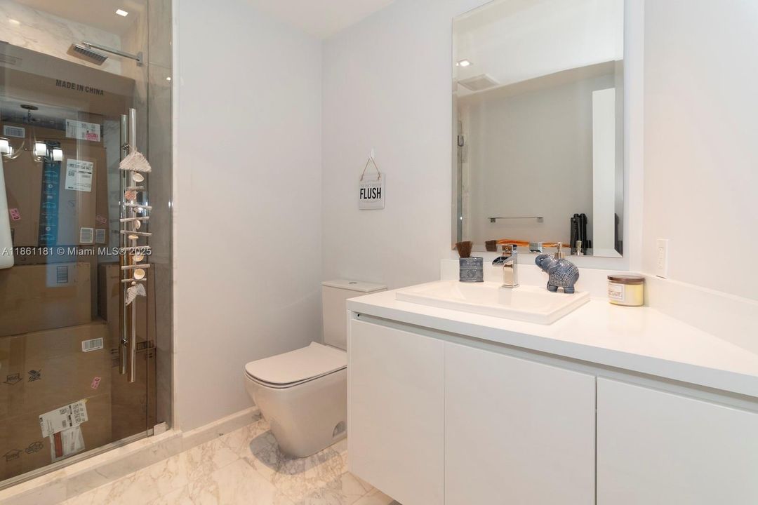 En Venta: $4,375,000 (4 camas, 4 baños, 3214 Pies cuadrados)