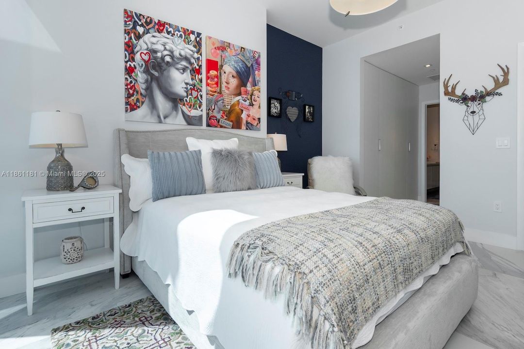 En Venta: $4,375,000 (4 camas, 4 baños, 3214 Pies cuadrados)