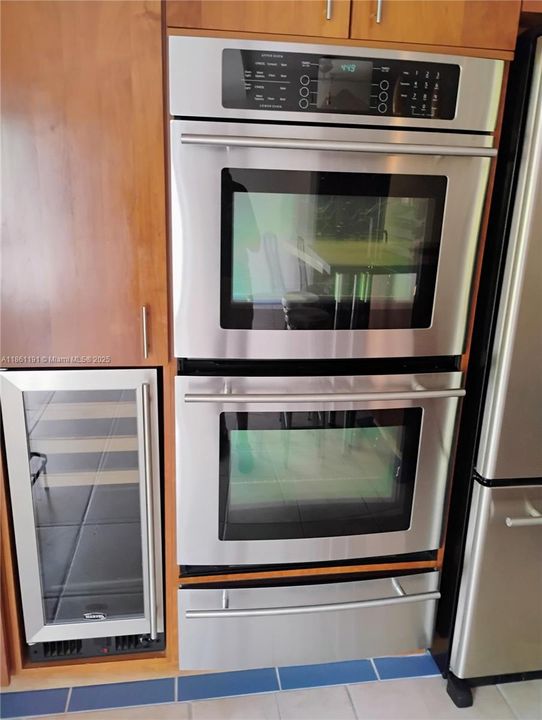 На продажу: $525,000 (2 спален, 2 ванн, 1798 Квадратных фут)