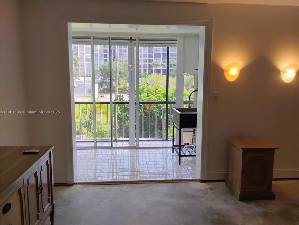 На продажу: $525,000 (2 спален, 2 ванн, 1798 Квадратных фут)