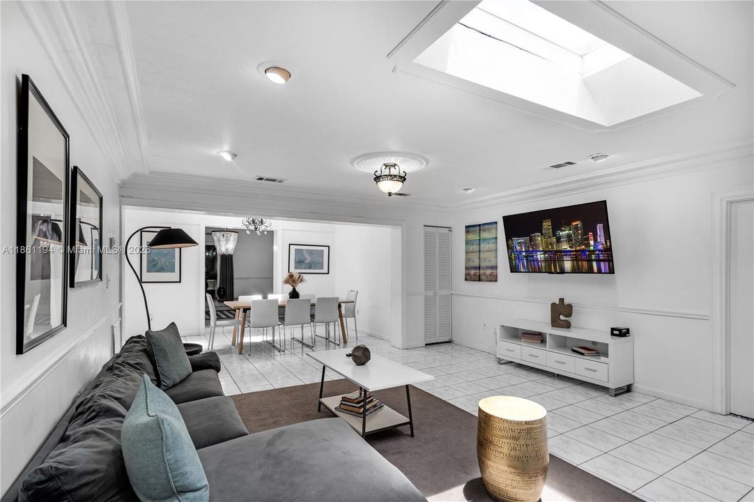 For Sale: $1,950,000 (7 beds, 4 baths, 3442 Square Feet)