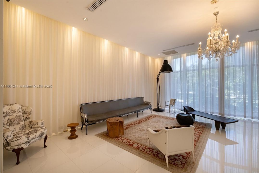 待售: $16,990,000 (5 贝兹, 5 浴室, 4770 平方英尺)