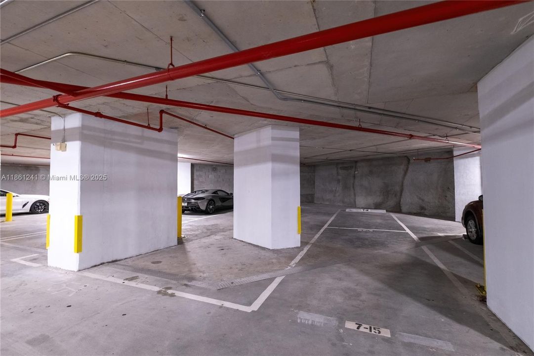 待售: $16,990,000 (5 贝兹, 5 浴室, 4770 平方英尺)