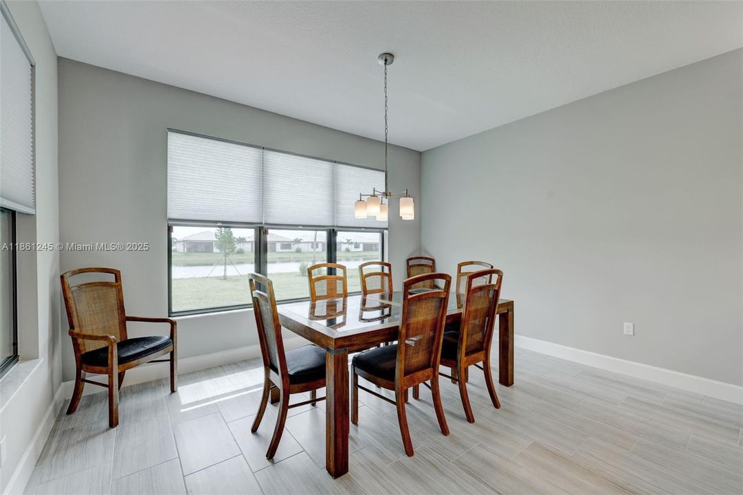 Recently Rented: $3,850 (3 beds, 2 baths, 2064 Square Feet)