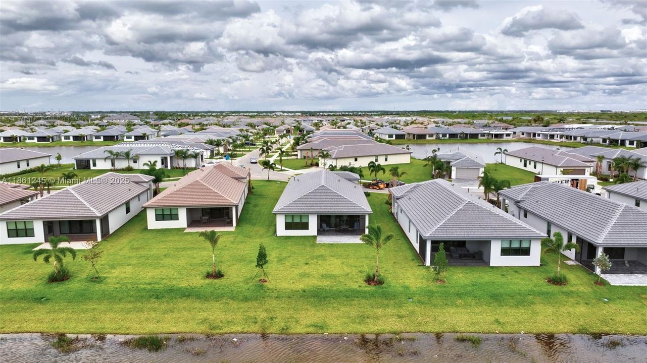 Recently Rented: $3,850 (3 beds, 2 baths, 2064 Square Feet)