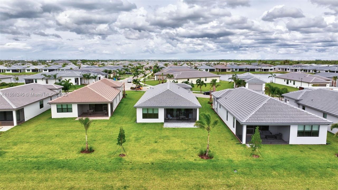 Recently Rented: $3,850 (3 beds, 2 baths, 2064 Square Feet)