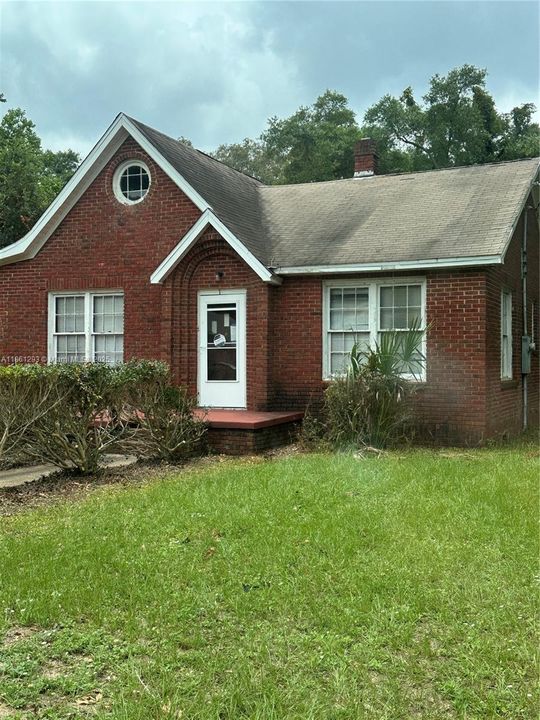 Vendido Recientemente: $70,000 (3 camas, 1 baños, 0 Pies cuadrados)