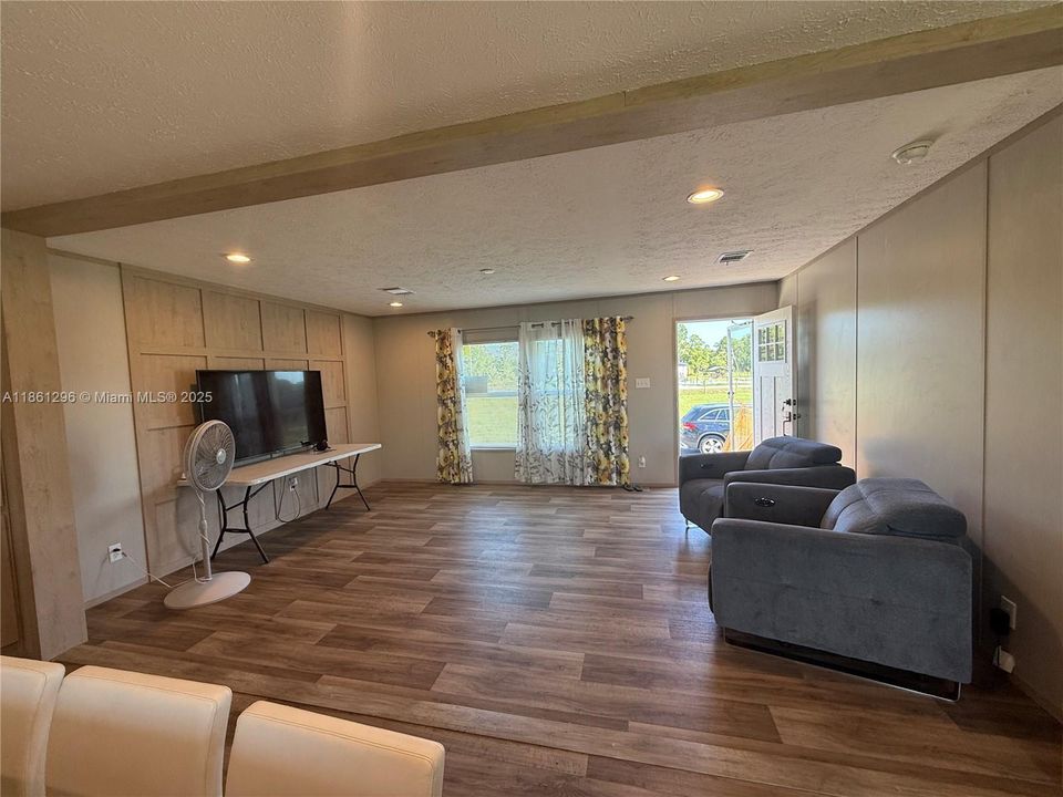 For Sale: $499,999 (4 beds, 2 baths, 0 Square Feet)