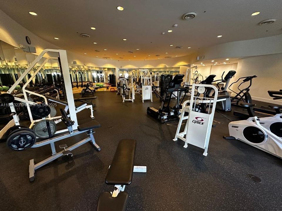 На продажу: $500,000 (2 спален, 2 ванн, 1190 Квадратных фут)