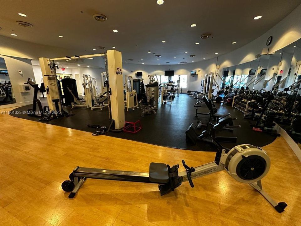 На продажу: $500,000 (2 спален, 2 ванн, 1190 Квадратных фут)