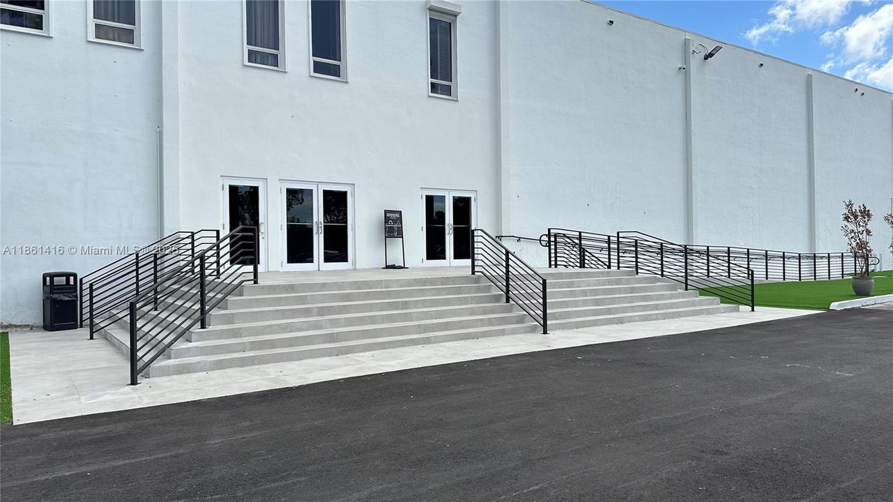 For Rent: $960 (0 beds, 0 baths, 0 Square Feet)