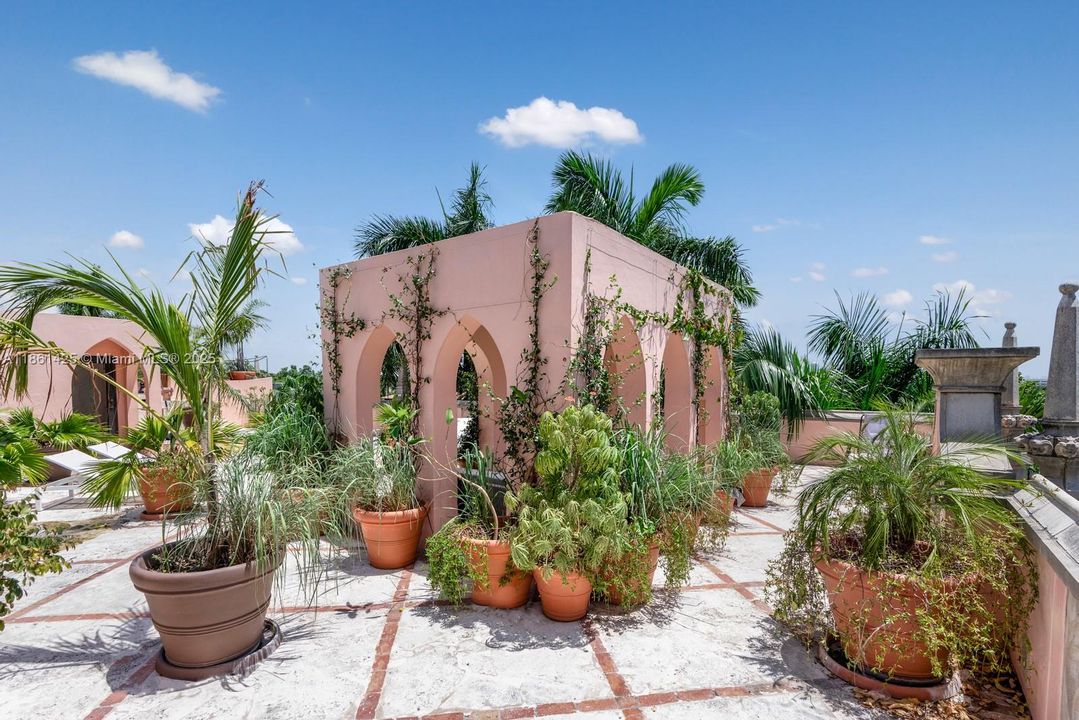 En Venta: $24,000,000 (5 camas, 5 baños, 12863 Pies cuadrados)