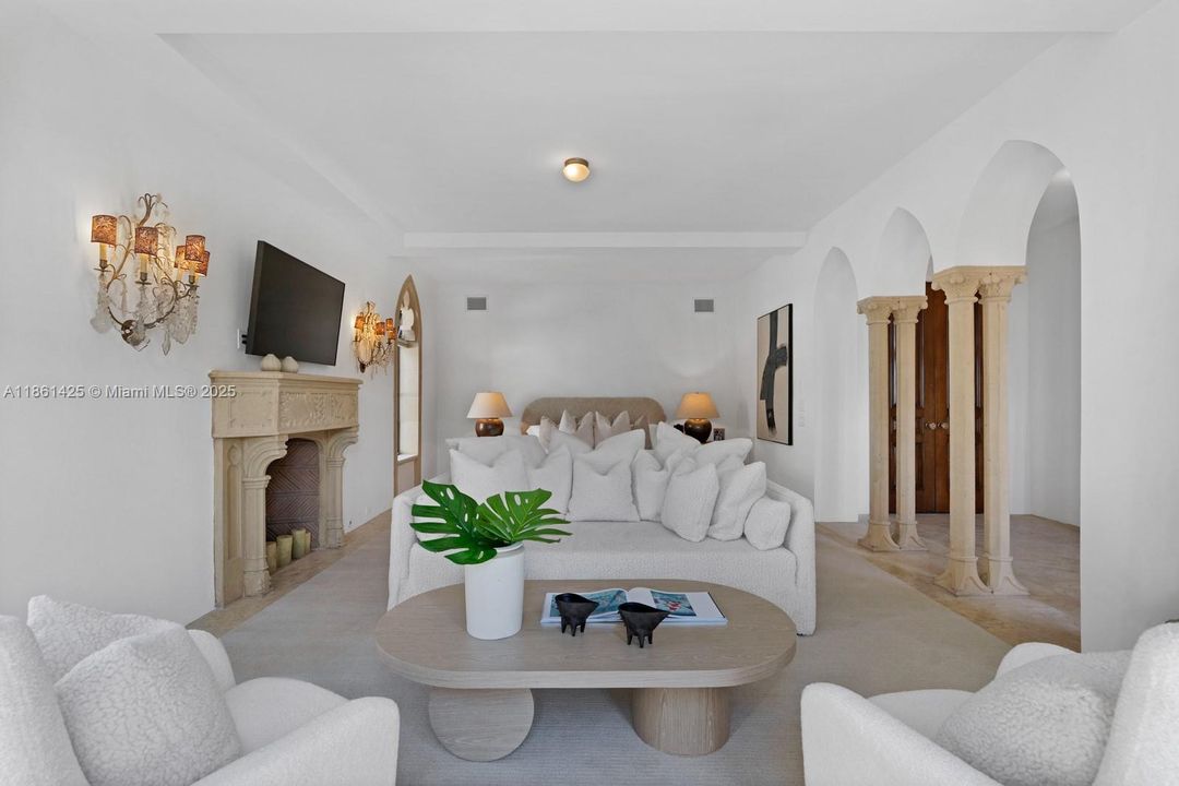 En Venta: $24,000,000 (5 camas, 5 baños, 12863 Pies cuadrados)