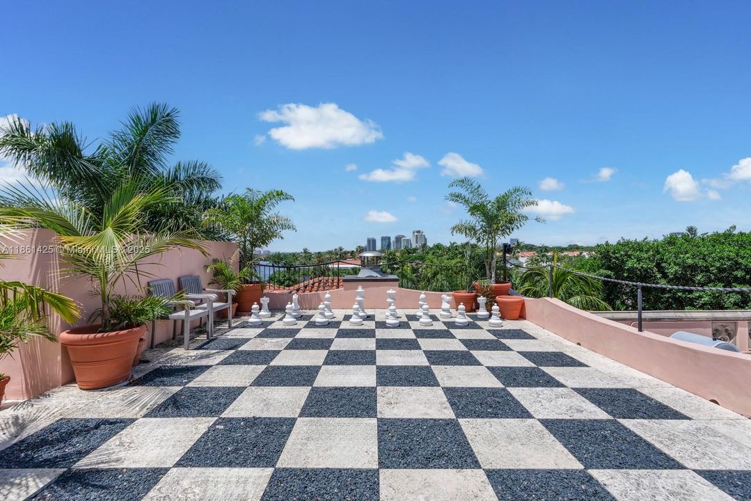 En Venta: $24,000,000 (5 camas, 5 baños, 12863 Pies cuadrados)