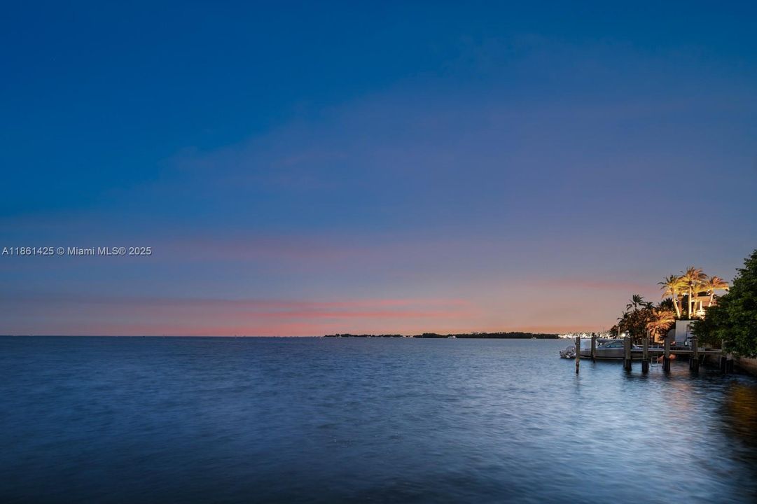 En Venta: $24,000,000 (5 camas, 5 baños, 12863 Pies cuadrados)