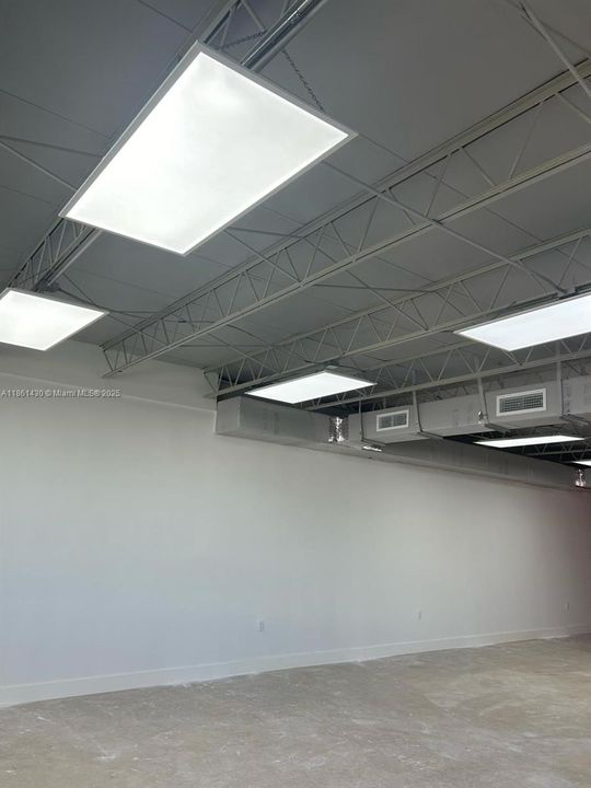 В аренду: $4,656 (0 спален, 0 ванн, 0 Квадратных фут)