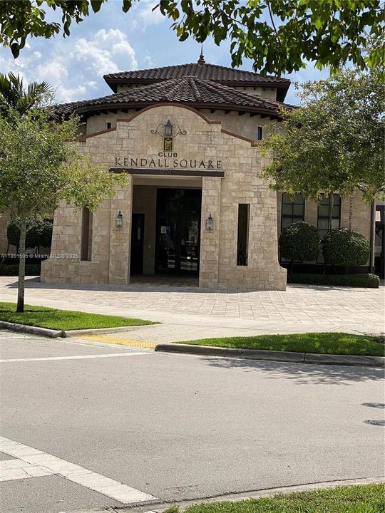 For Sale: $665,000 (4 beds, 3 baths, 2312 Square Feet)