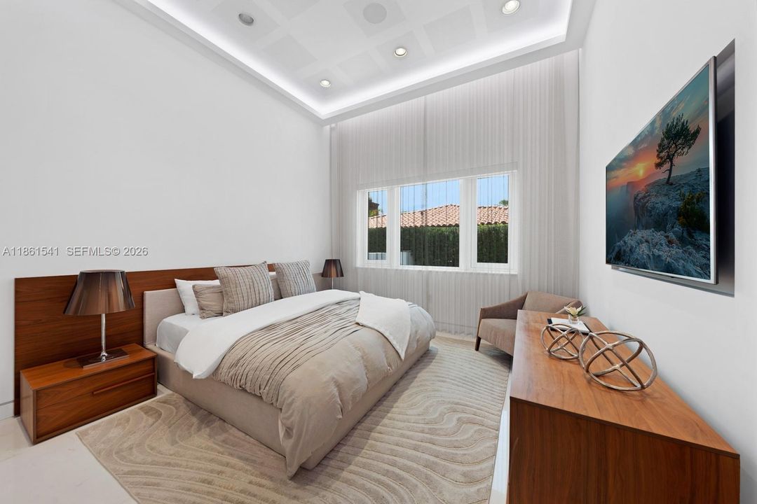 For Sale: $9,500,000 (5 beds, 5 baths, 4473 Square Feet)