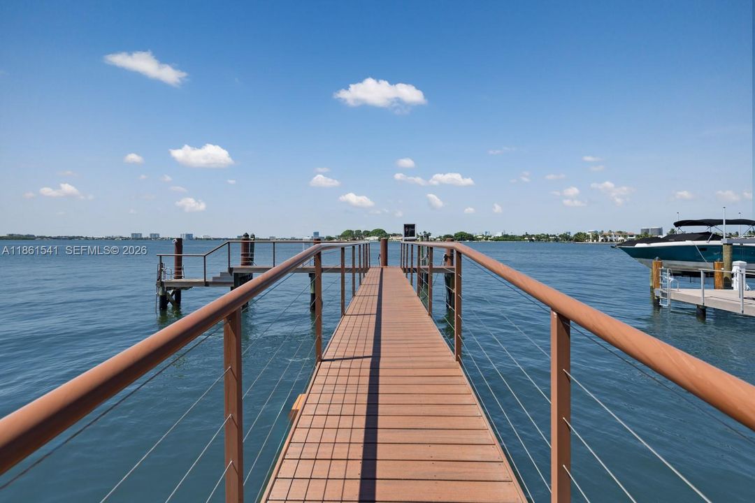 For Sale: $9,500,000 (5 beds, 5 baths, 4473 Square Feet)