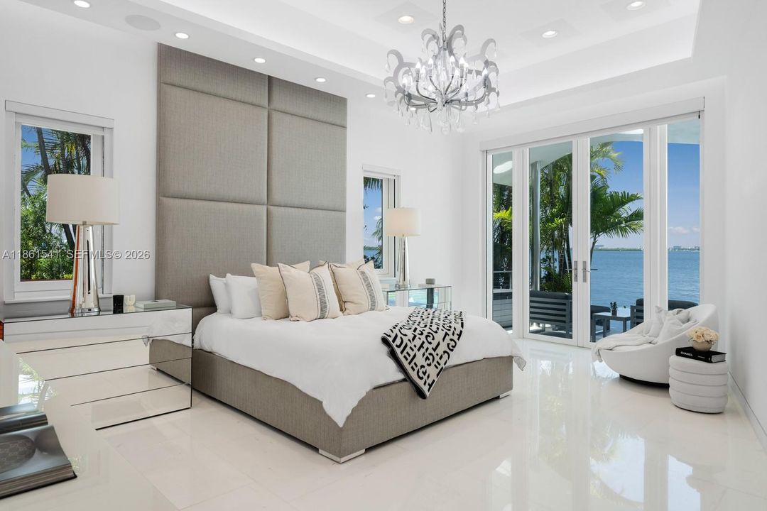 For Sale: $9,500,000 (5 beds, 5 baths, 4473 Square Feet)