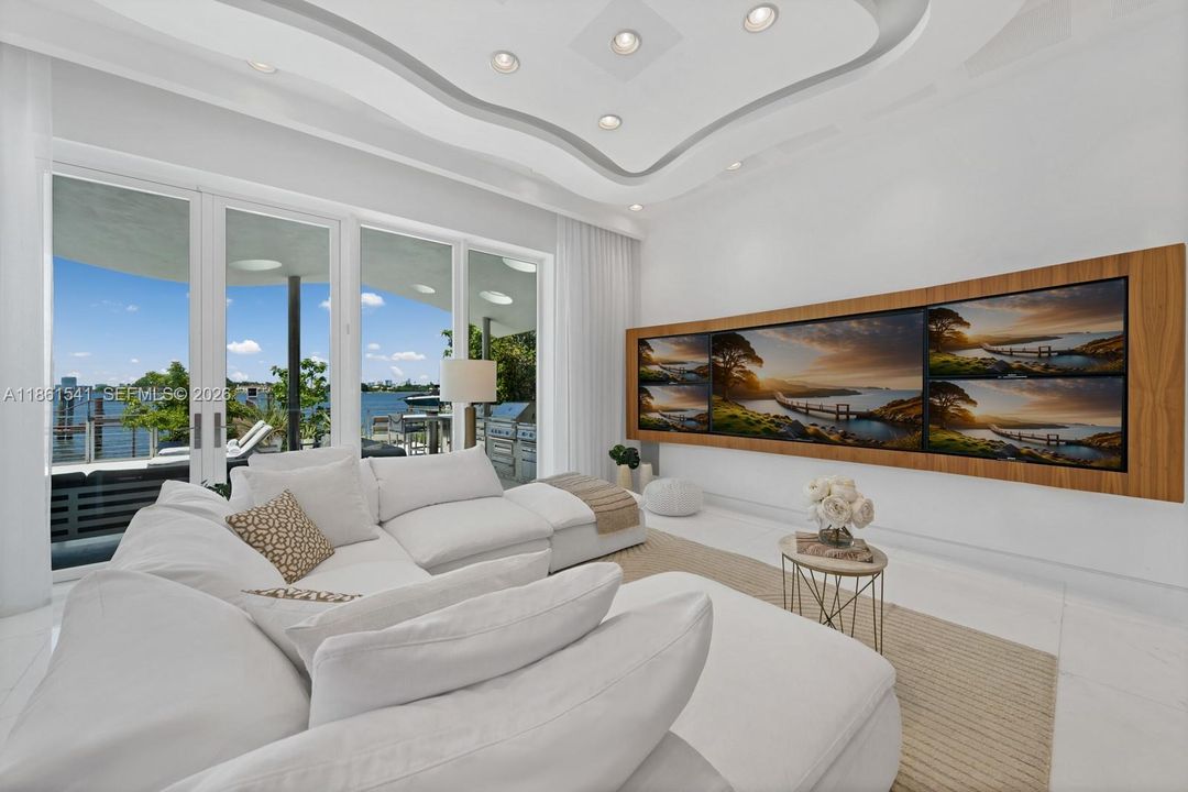 For Sale: $9,500,000 (5 beds, 5 baths, 4473 Square Feet)