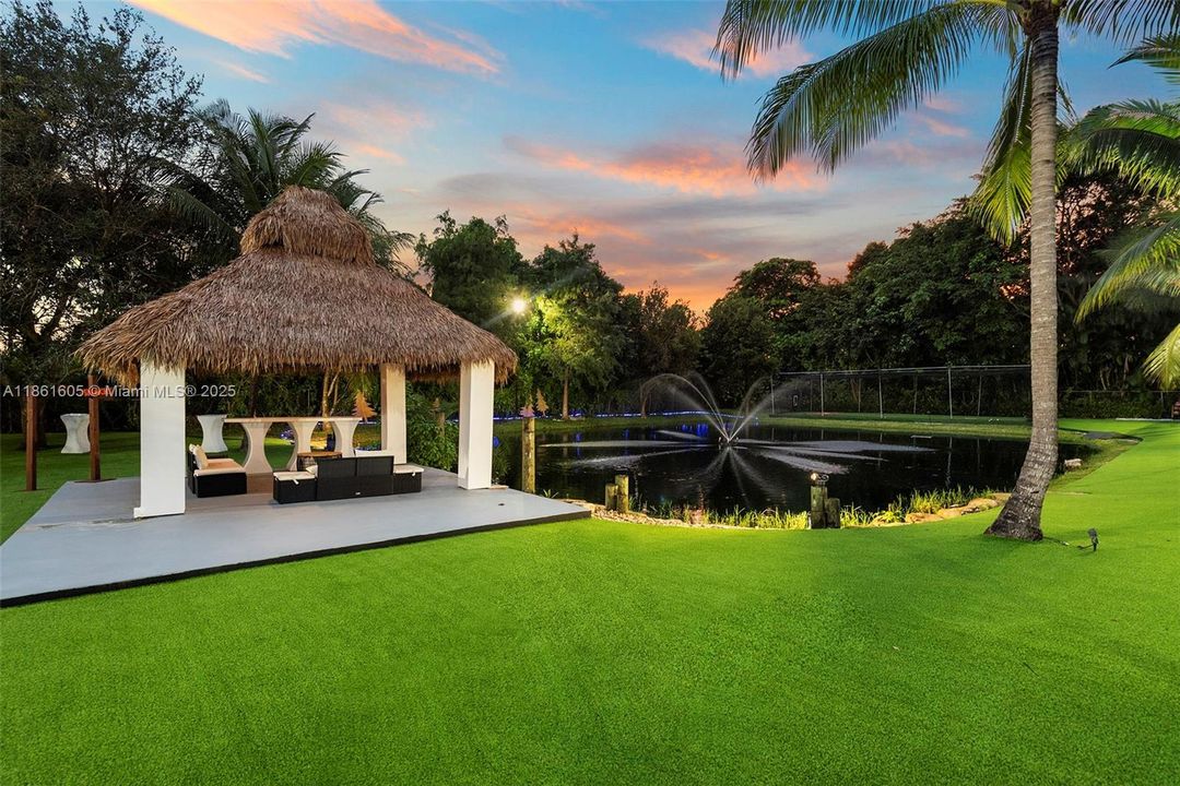 Recently Rented: $28,500 (7 beds, 3 baths, 6081 Square Feet)