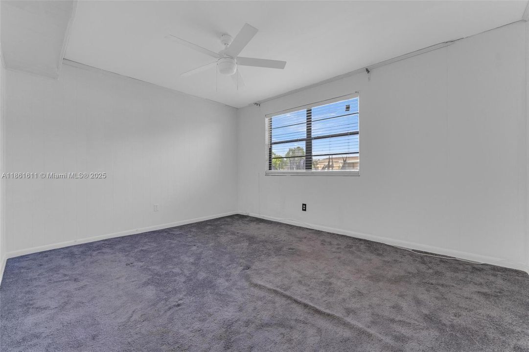 Active With Contract: $4,000 (4 beds, 3 baths, 1596 Square Feet)