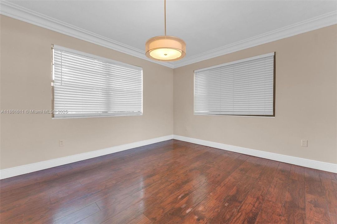 Active With Contract: $4,000 (4 beds, 3 baths, 1596 Square Feet)