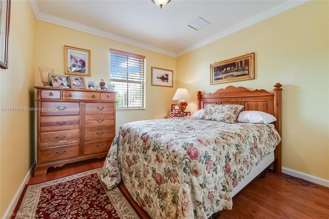 For Sale: $1,050,000 (4 beds, 3 baths, 3531 Square Feet)