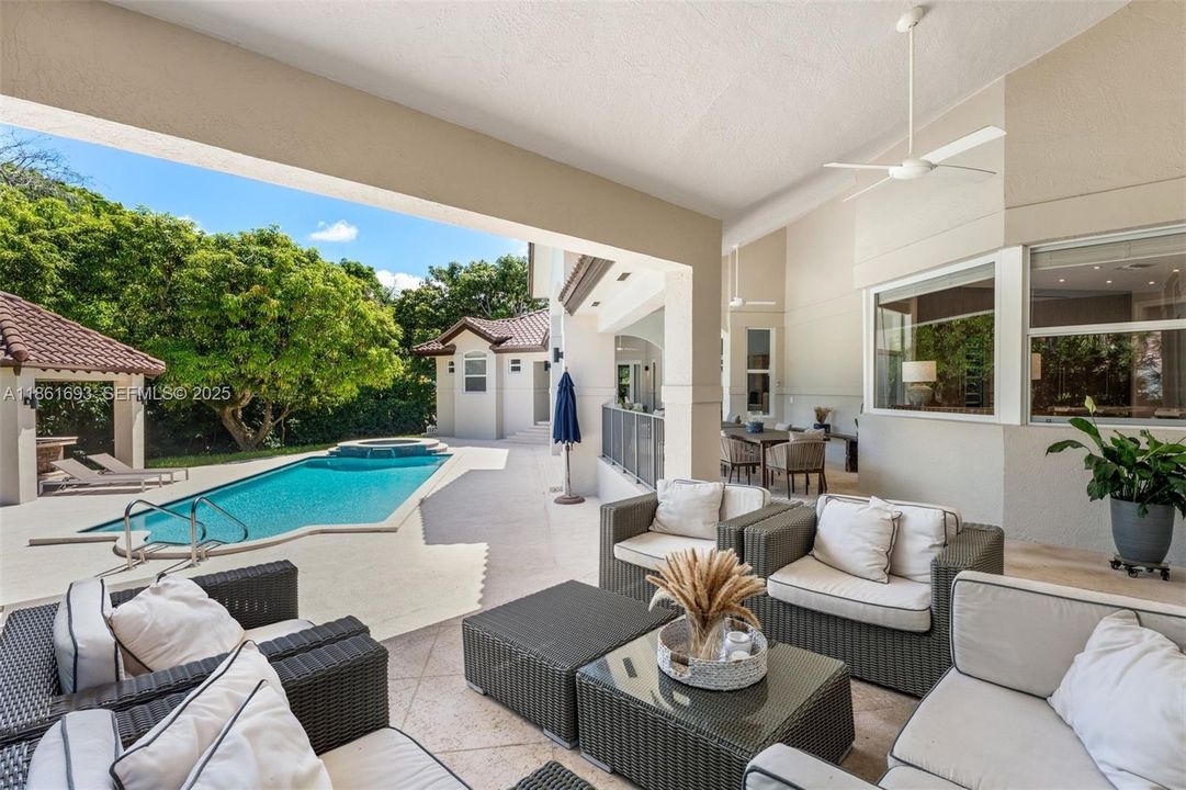 For Sale: $4,250,000 (5 beds, 5 baths, 4906 Square Feet)