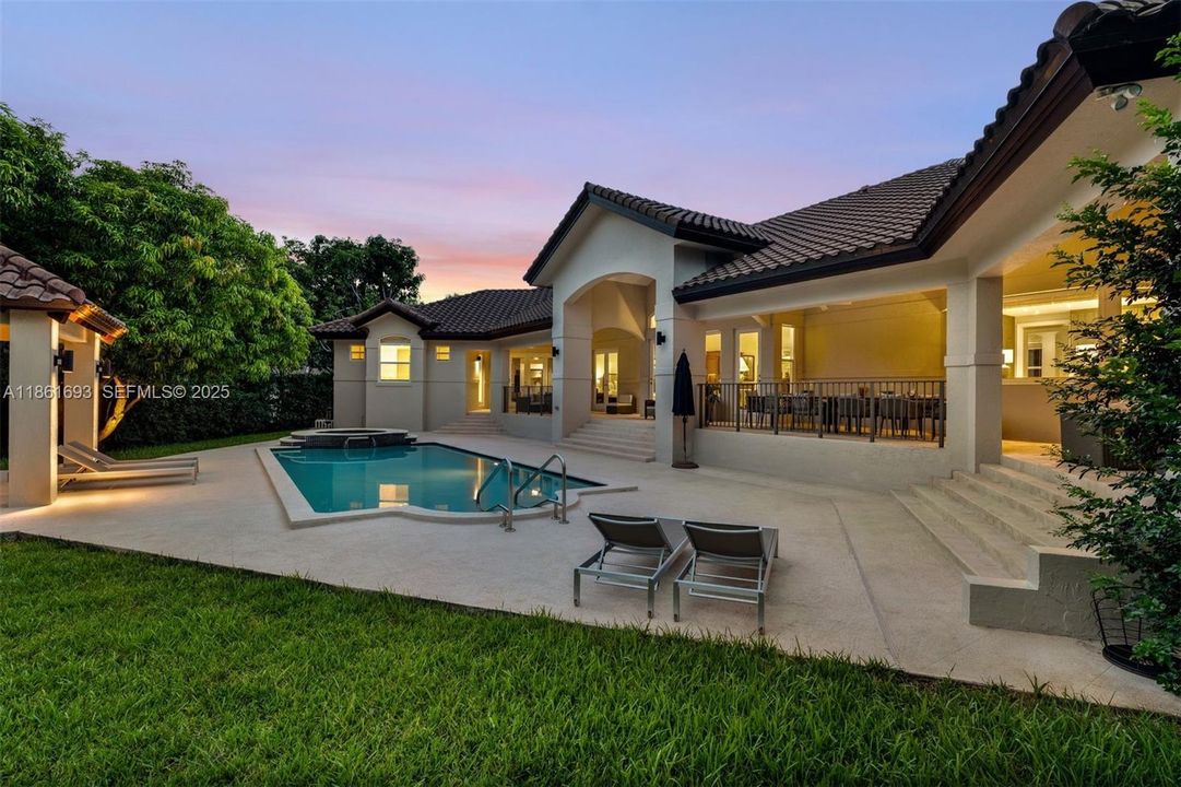 For Sale: $4,250,000 (5 beds, 5 baths, 4906 Square Feet)