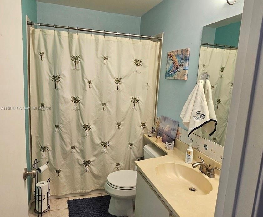 待售: $389,900 (2 贝兹, 2 浴室, 1302 平方英尺)