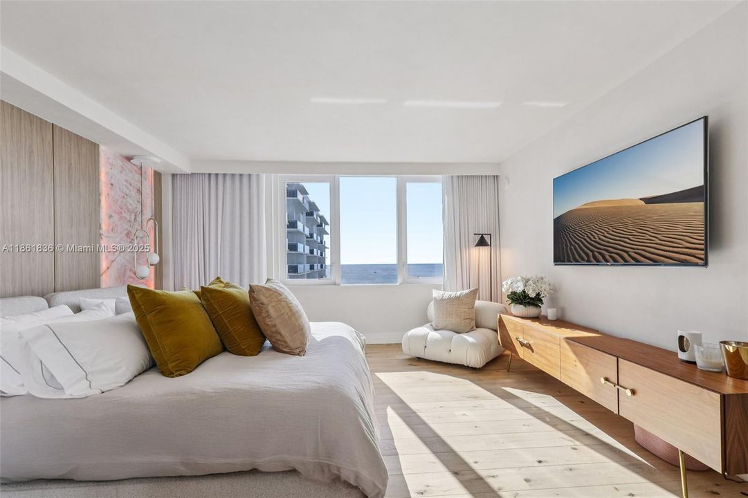 На продажу: $6,300,000 (3 спален, 3 ванн, 2092 Квадратных фут)